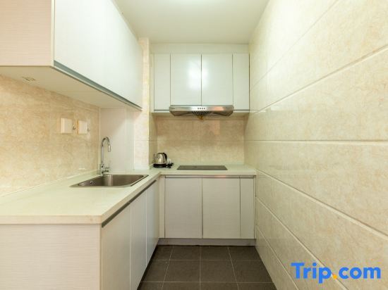 Далянь: Dalian south China Plaza Hotel apartment