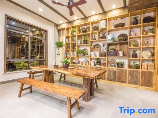 Ханчжоу: Hangzhou Linan Old Maple Tree Valley-view Hostel
