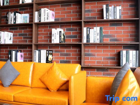 Фанчэнган: Yaster Hotel (Fangchenggang Jiale Store)