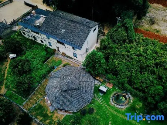 Яншо: Yangshuo Jiangyin Homestay (Xingping Ancient Town Minjiang Scenic Area Branch)