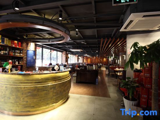Шанхай: Bear house chain hotel (Shanghai Chuansha subway station store)