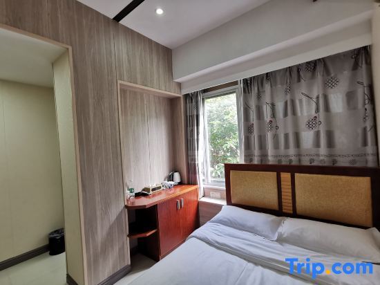 Дуншань: Shangyou Seven Plus One Business Hotel