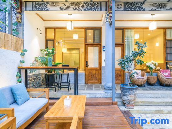 Дали: Dali Yueshang Yunjian Maoer Garden Homestay