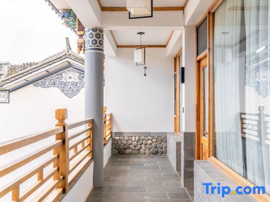 Дали: Dali Yueshang Yunjian Maoer Garden Homestay