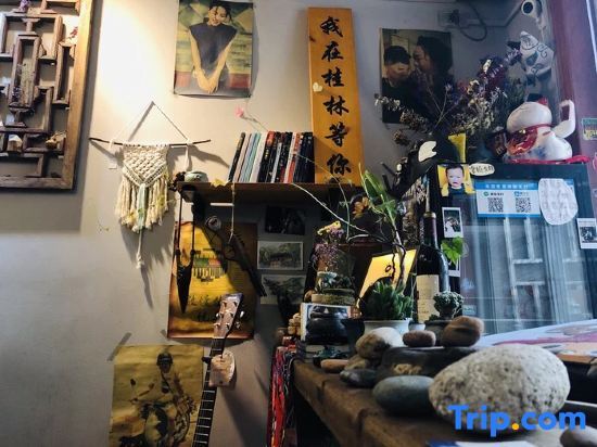 Гуйлинь: I am waiting for you in Guilin Youth Hostel (Liangjiang Sihu East-West Alley)