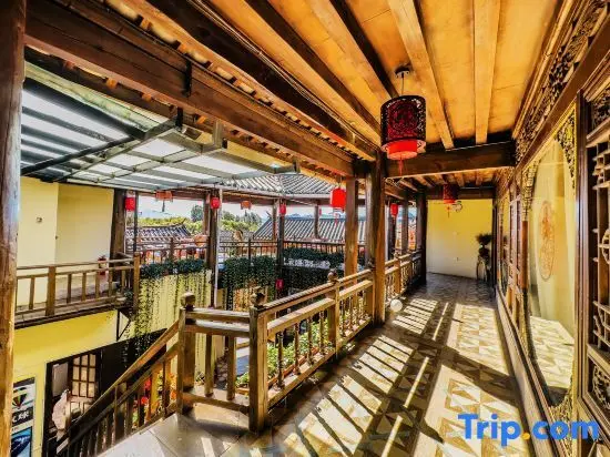Лицзян: Tassel Year·Xiangyun Terrace 360° Panoramic Beauty Su (Shuhe Ancient Town Branch)