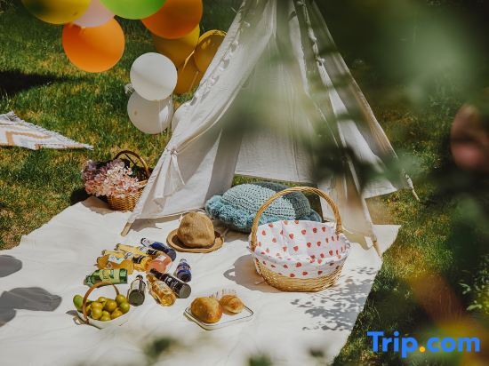 Хучжоу: Anji Qingwei Wild Luxury Land Famliy Parent-child Holiday Homestay