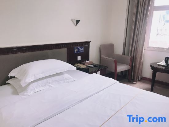 Шэньчжэнь: No.8 Chain Hotel (Shenzhen Chunfeng Road Xiangxicun Subway Station)