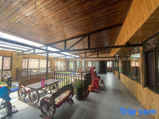 Пекин: Xianting Yaju Hostel