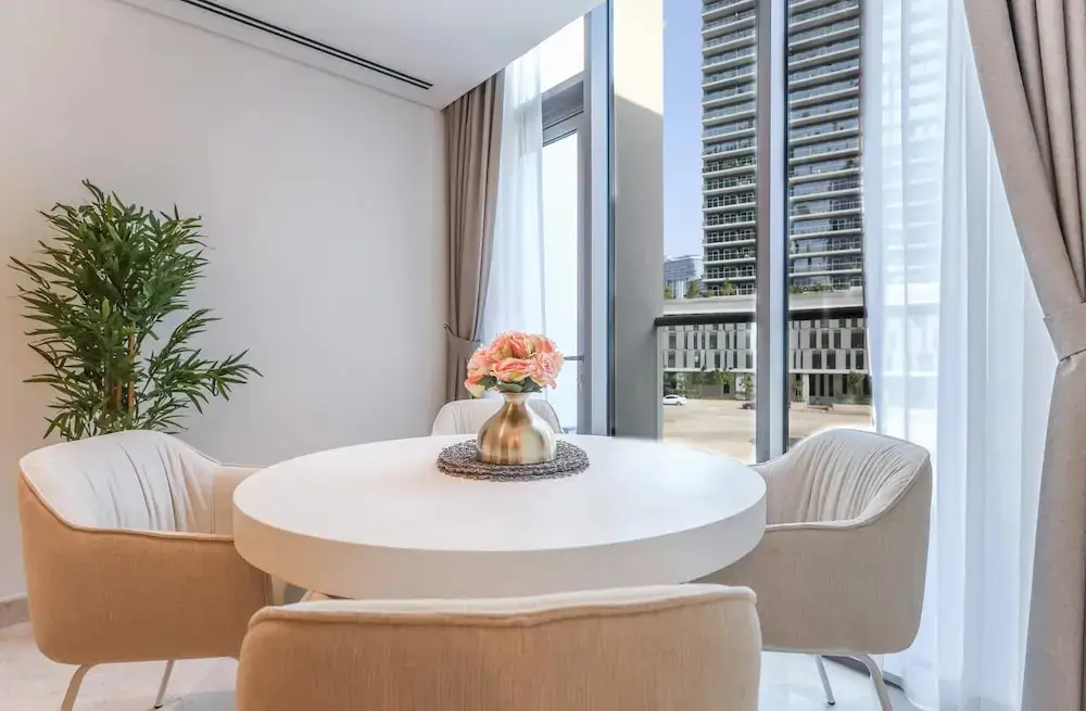 Дубай: Elite LUX Holiday Homes - 2BR Suite of Elegance in Business Bay Dubai