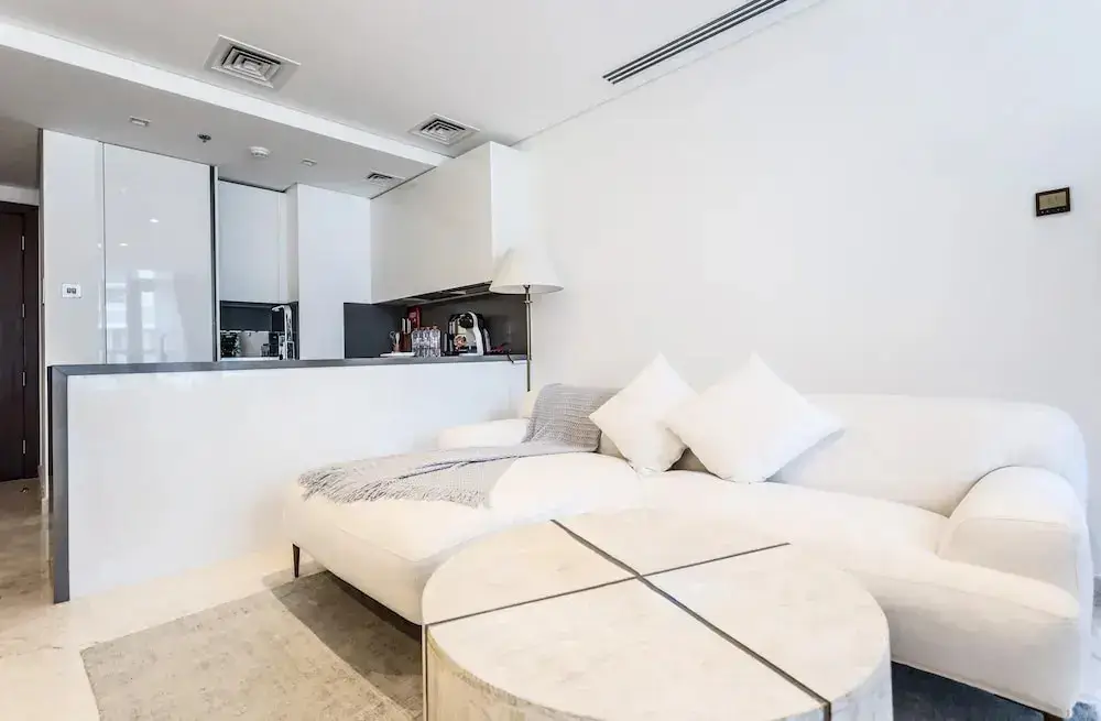 Дубай: Elite LUX Holiday Homes - 2BR Suite of Elegance in Business Bay Dubai