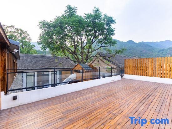 Пекин: Beijing Yimu Sanshe Homestay (Shentang Hotel)