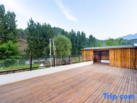 Пекин: Beijing Yimu Sanshe Homestay (Shentang Hotel)