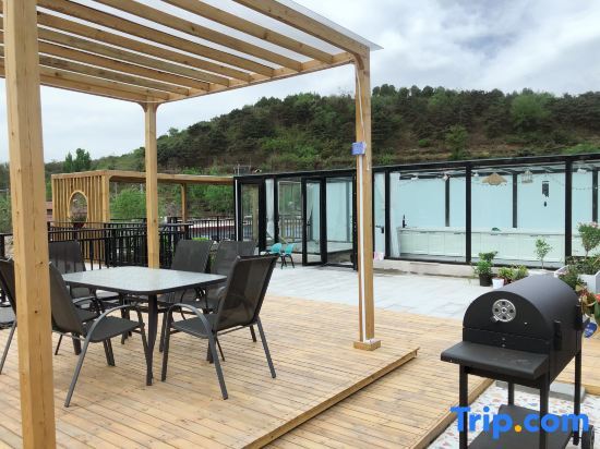 Пекин: Beijing Yijia Homestay (Miyun Reservoir)