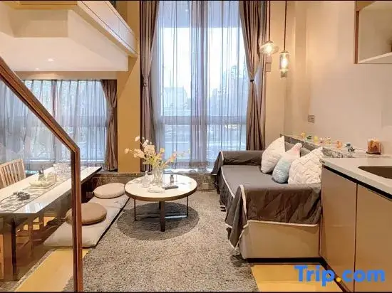 Пекин: Lauder Executive Apartment