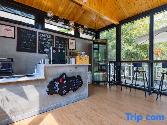Yizhu Yishe Yelushe Family Family Holiday Homestay (Mutianyu Great Wall) — фото 1