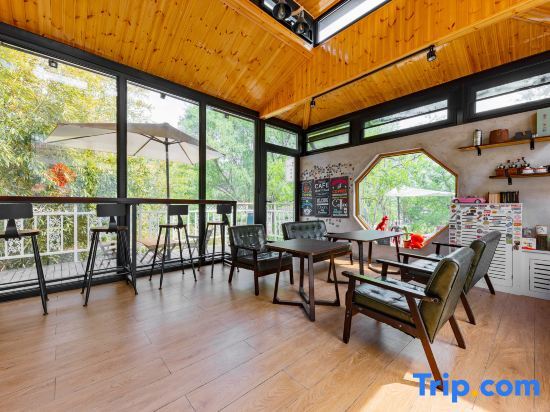 Пекин: Yizhu Yishe Yelushe Family Family Holiday Homestay (Mutianyu Great Wall)