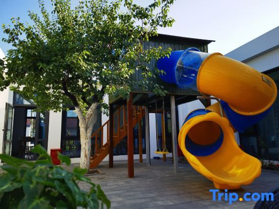 Пекин: Longqingxia Tongluyushe Private Tang Parent-child Homestay