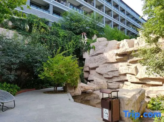 Пекин: ATRIUM Fengzhu Homestay (Gubeikoushuizhen Shop)