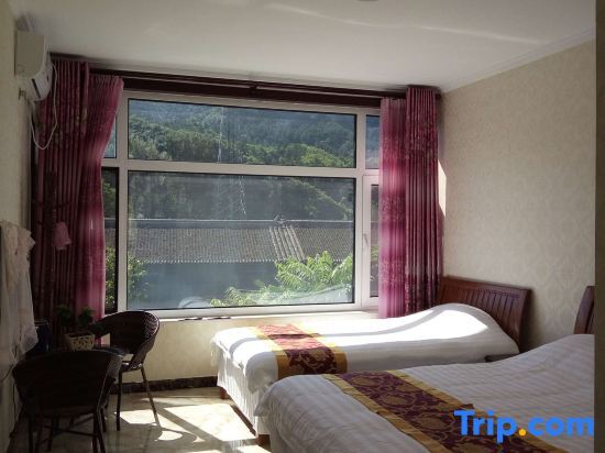 Пекин: Beijing Yiboshan Bar Homestay