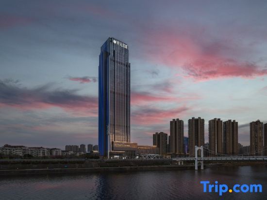 Grand New Century Hotel Shengzhou — фото 1