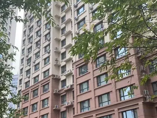 Харбин: Yunlining Jing Apartment (Harbin University of Technology Shop)