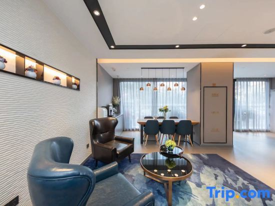 Пекин: Home Inn Business Travel Hotel (Beijing West Railway Station Lianbao Road Branch)