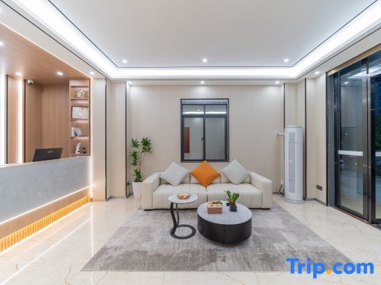 Чжаньцзян: Qinyuan Apartment (Zhanjiang High-speed Railway West Station Branch)