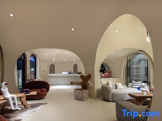 Санья: YUJING Yujing Muyanxi Designer Homestay (Sanya West Island Branch)