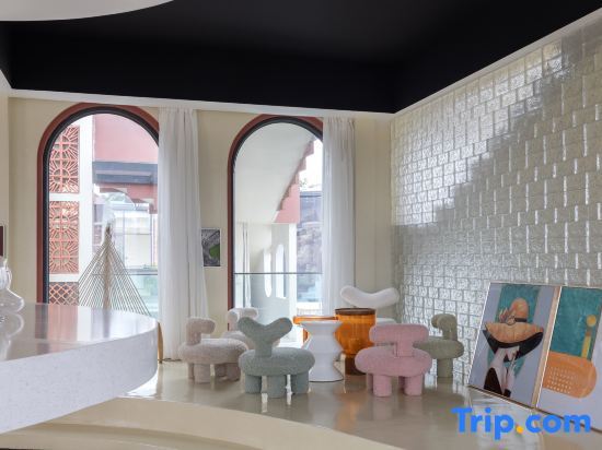 Санья: YUJING Yujing Muyanxi Designer Homestay (Sanya West Island Branch)