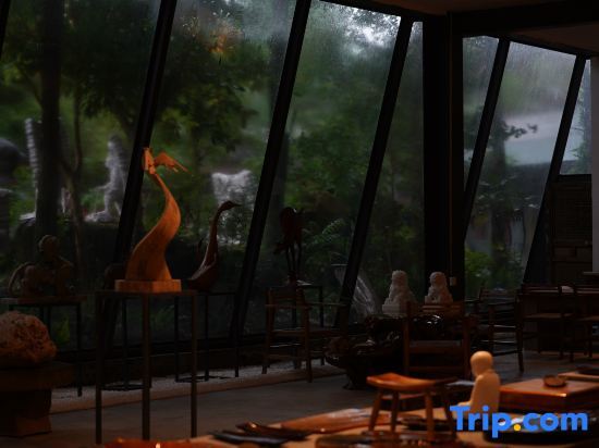 Яань: Yaan Lushan · Nanqi Meisu (Jinsinan Fulun Art Museum Store, Yingbin Avenue)