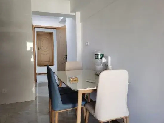 Уси: Wuxi Huiyuju Apartment