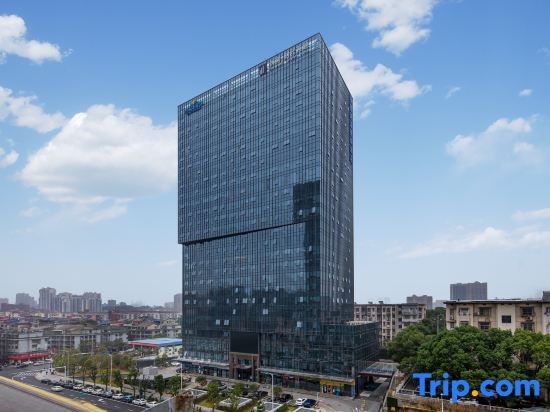 Wyndham Changsha Yuelu Macda Hotel — фото 1