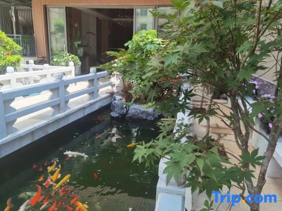 Илун: Wande Yuyuan Hotel