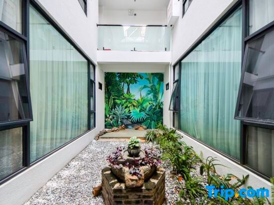Наньчжао: Jinjiang Inn Fashion Hotel (Weishan Ancient City)