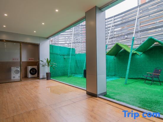 Маоминг: Kaman Hotel (Huazhou Bei'an Bus Station Zhouxuan Branch)