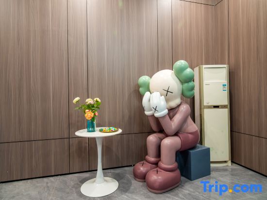 Маоминг: Kaman Hotel (Huazhou Bei'an Bus Station Zhouxuan Branch)