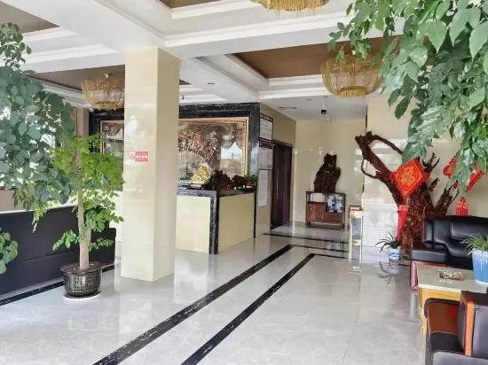Zhuyuan Village Business Hotel — фото 1