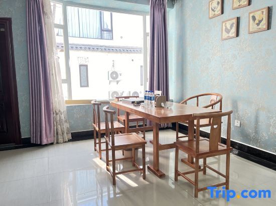 Дали: Dali Qingfeng Xiaozhu Homestay (Dali Ancient City Branch)