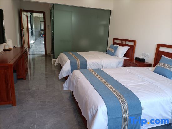 Чэнду: Qingchengshan Xinxuyuan Homestay