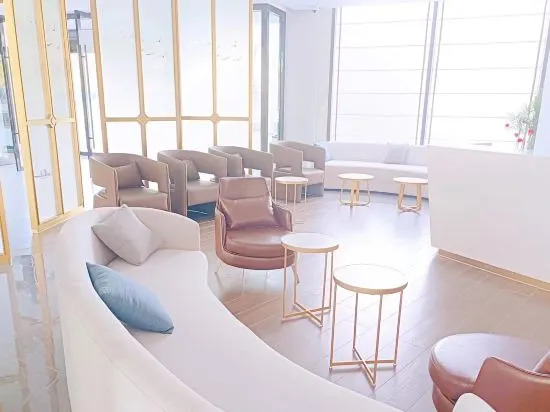 Мааньшань: Shanghai Baolong Home Hotel (Ma'anshan Dangtu East Station Branch)