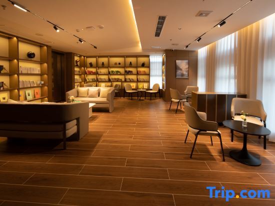 Сюйчжоу: Xuzhou Chuangtuo Aofannan 3rd Ring Road Subway Station Atour Hotel