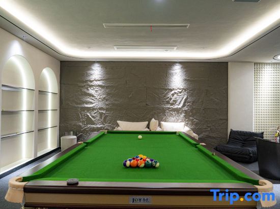 Шанцю: Three Kingdoms E-sports Smart Hotel (Shangqiu Zhecheng Chunshui Road Branch)