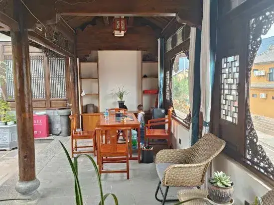 Дали: Shaxi Ruchu Homestay