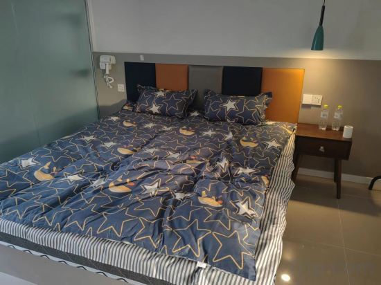Хецзе: Shanxian Lexiang Homestay
