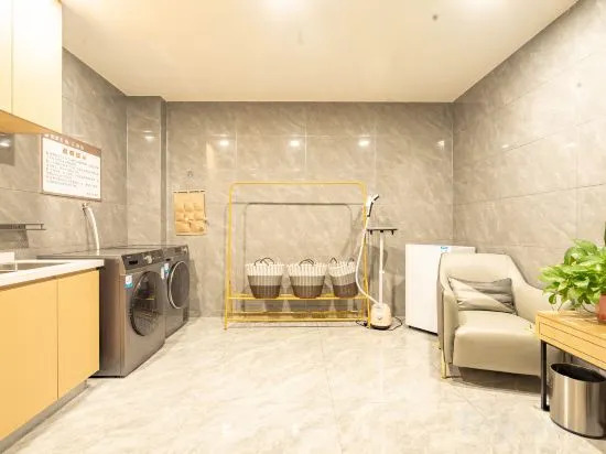 Чэнду: Home Inn Subai Yun Hotel (Chengdu Jintang Huaizhou New Town)