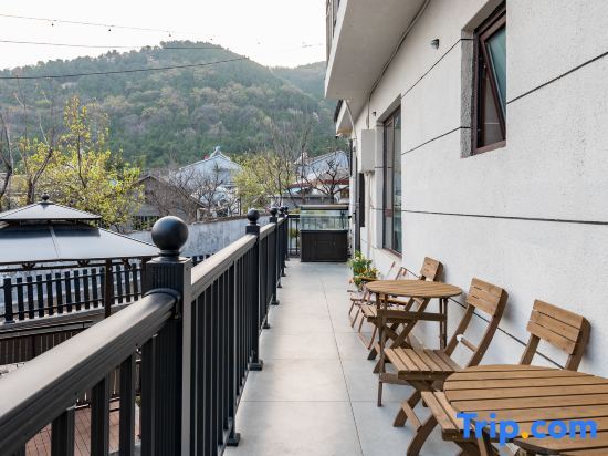 Тайан: Floral Hotel· Taishan Oak Wei Hostel (Hongmen Mountain Entrance ）