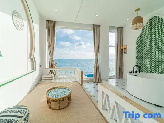 Санья: On the 7th afternoon, Pool Beach Tinghai Design Meisu (Sanya Tianya Haijiao Branch)