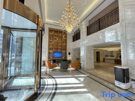Чунцин: Vienna International Hotel (Chongqing Pengshui  Liangjiang Plaza)