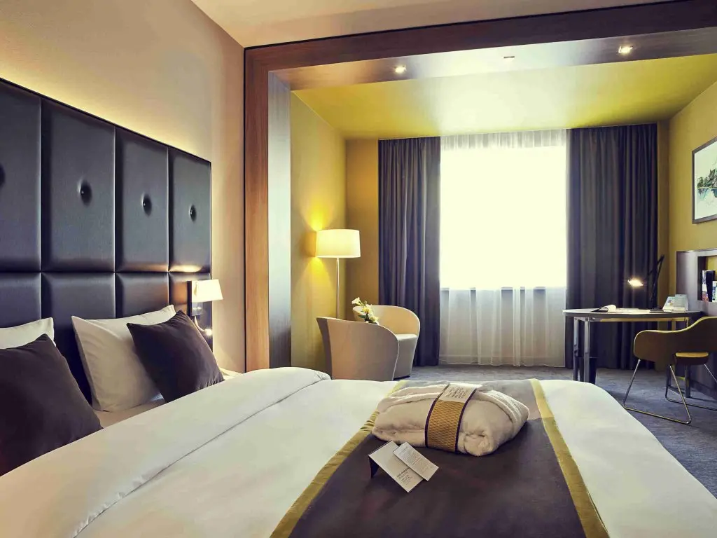 Тюмень: Отель Mercure Тюмень Центр